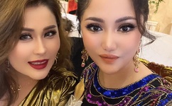 桃花社区视频在线观看免费完整版